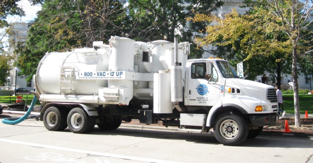 vacuum-truck